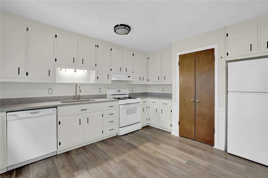 Building Photo - 2683 Ashworth Cir
