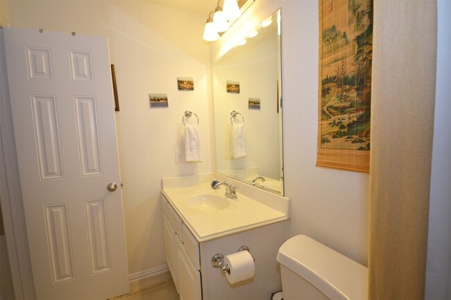 Building Photo - 28907 Powder Ridge Dr