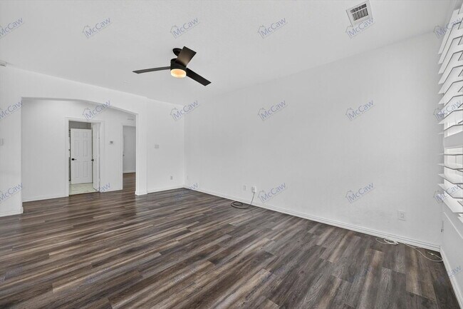 Building Photo - 2208 Grizzly Run Ln