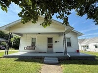 Building Photo - 112 E 15th St