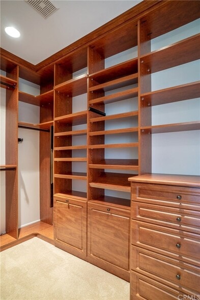 Master Closet - 2509 Palm Ave