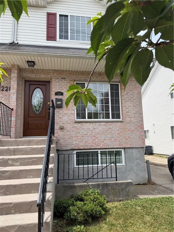 Building Photo - 226 Osgood Ave