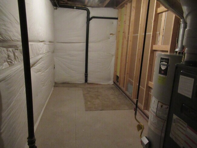 Building Photo - 8007 Briarthorn Ln