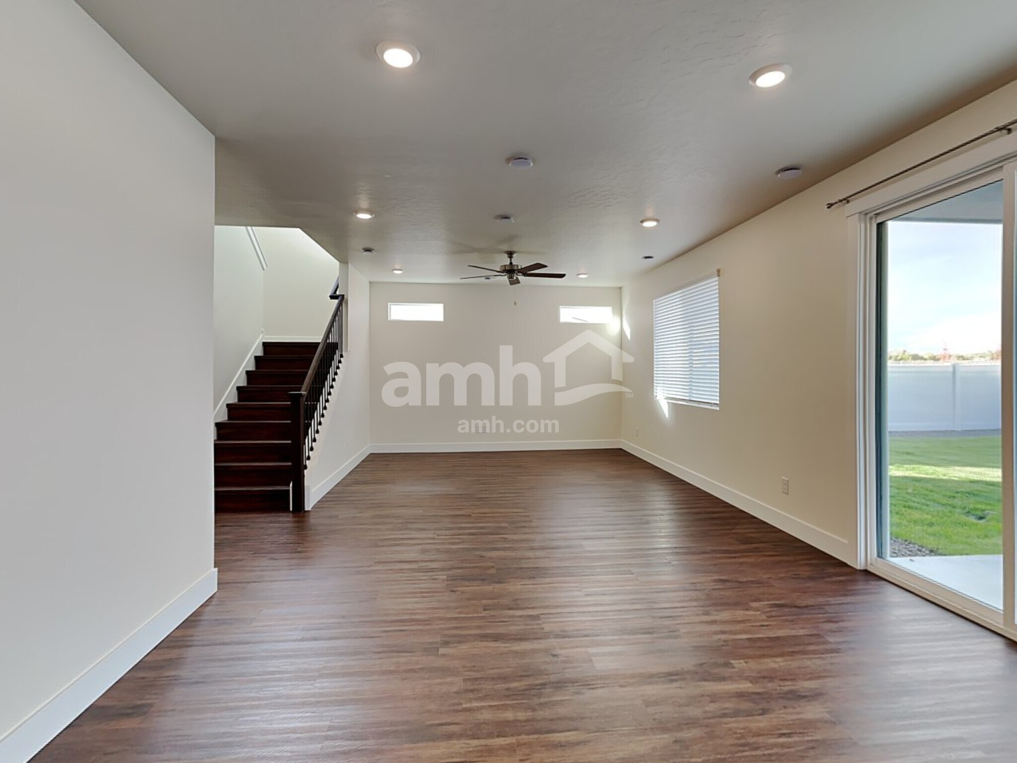 Building Photo - 9366 Wabash St