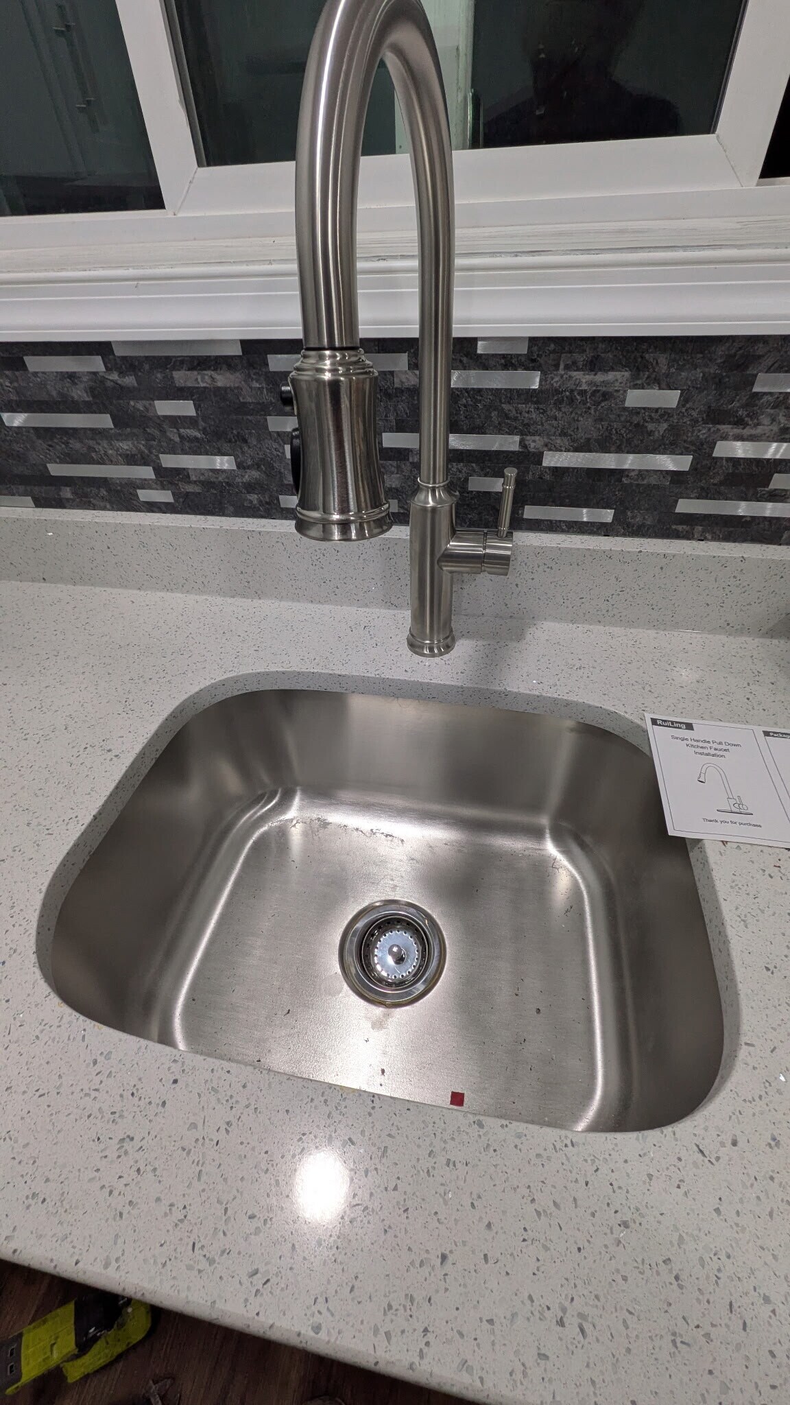 Building Photo - 1010 Eisenhower Way