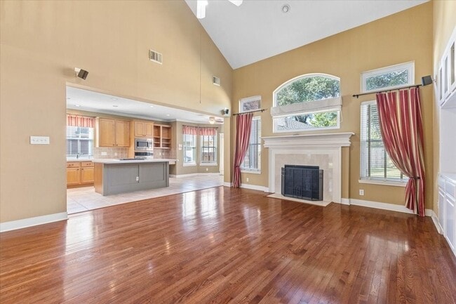 Building Photo - 9406 Laurel Wind Ct