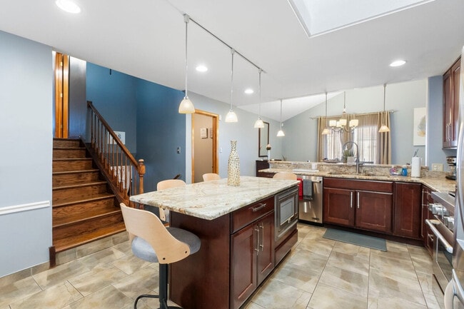 Building Photo - 5000 190th St