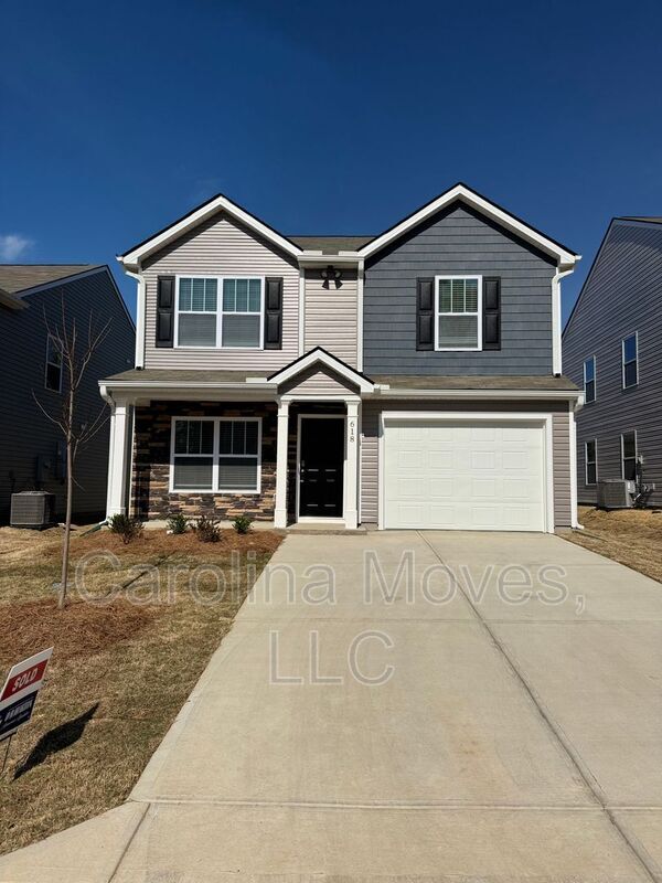 Building Photo - 618 Evaleigh St