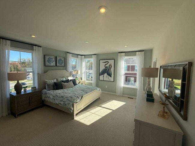 Building Photo - 809 Birchwood Hl Pl