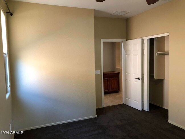 Building Photo - 12399 W Roberta Ln