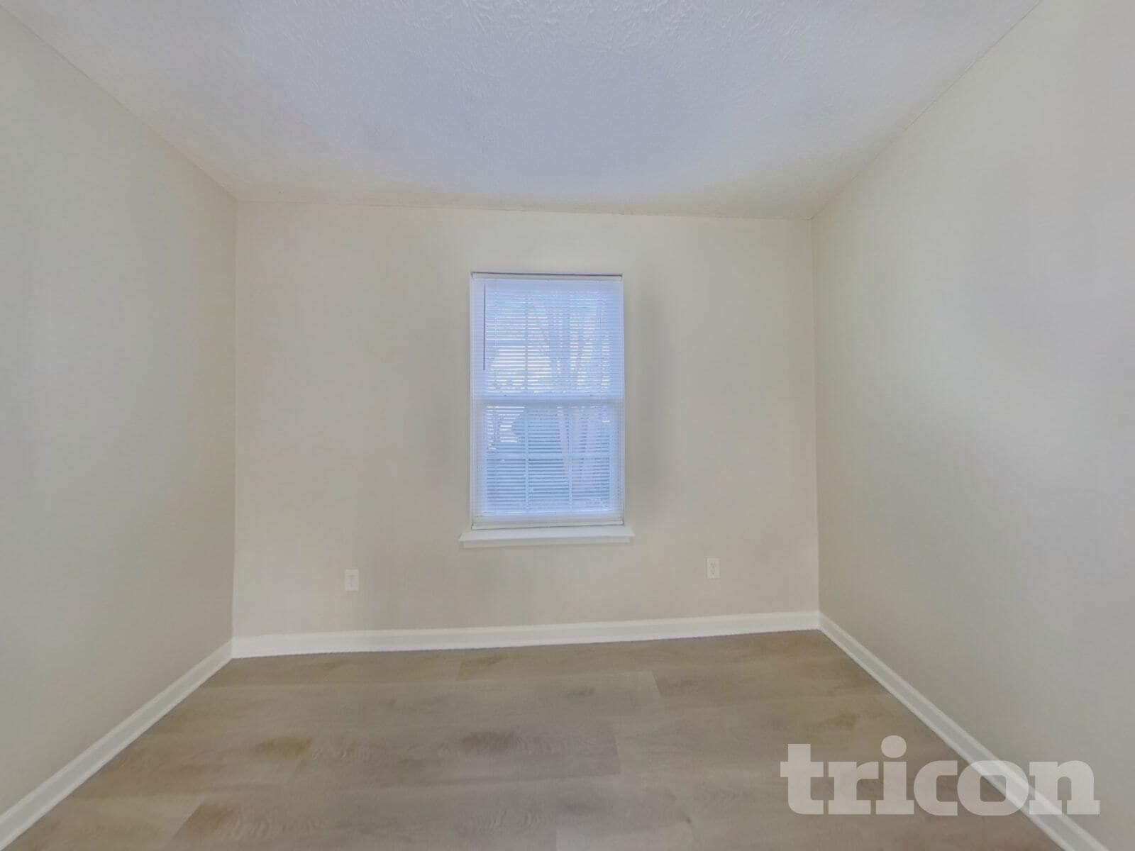 Building Photo - 9728 Avensong Crossing Dr