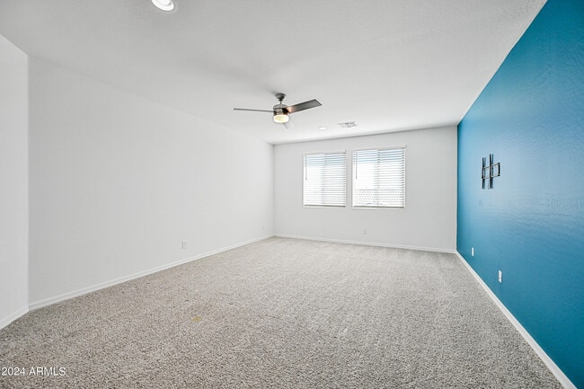 Building Photo - 14049 W Desert Hollow Dr