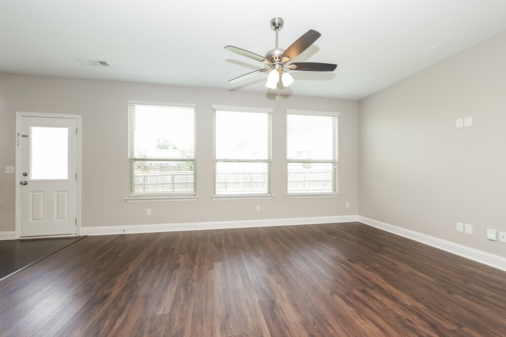 Building Photo - 1005 Keeneland Dr