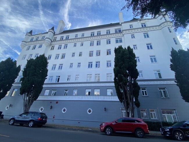 Floorplan - Serrano Towers