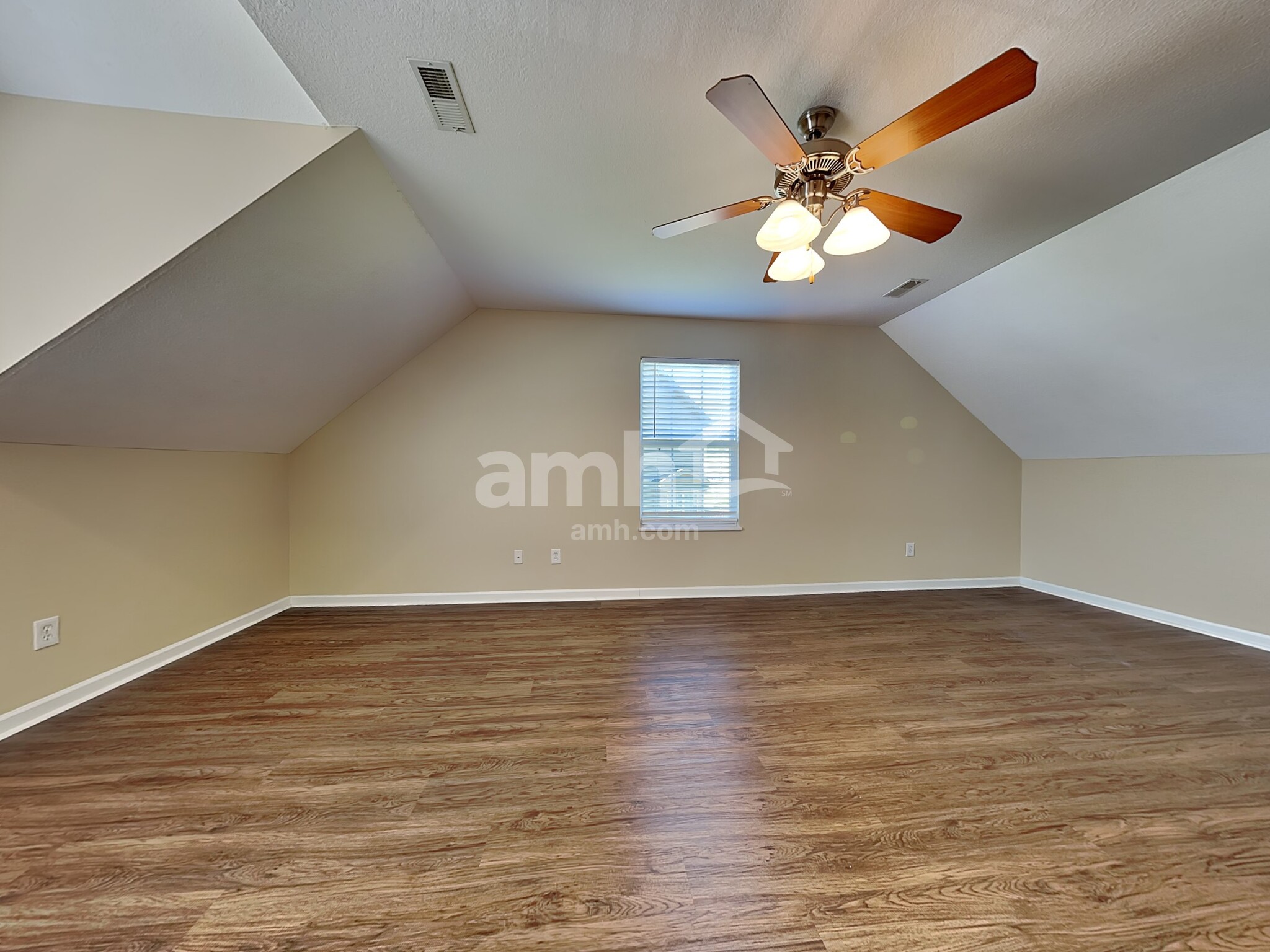 Building Photo - 2534 Fernbank Rd