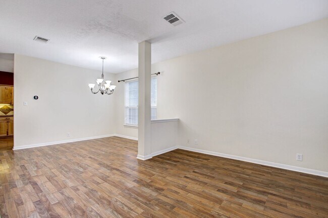 Building Photo - ***APPLICATION CURRENTLY UNDER REVIEW***MO...