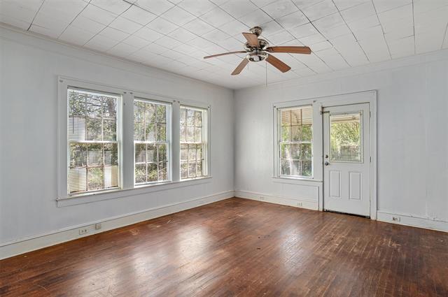 Building Photo - 117 Merrick St