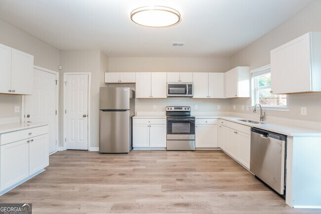 Building Photo - 793 Lobdale Falls Dr