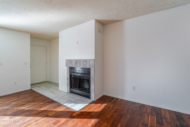 Building Photo - 11640 N 51st Ave