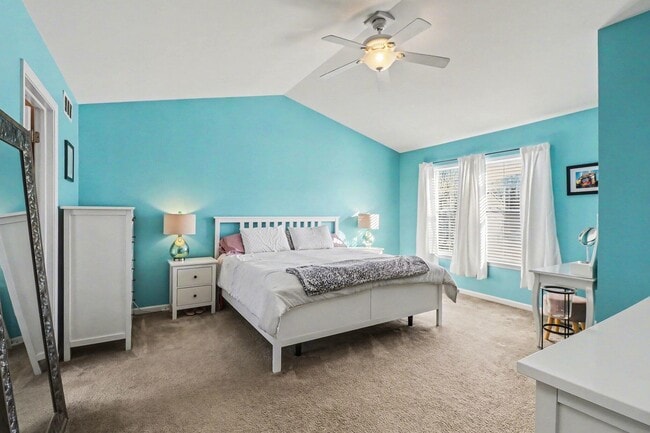 Building Photo - 4315 Center Valley Dr