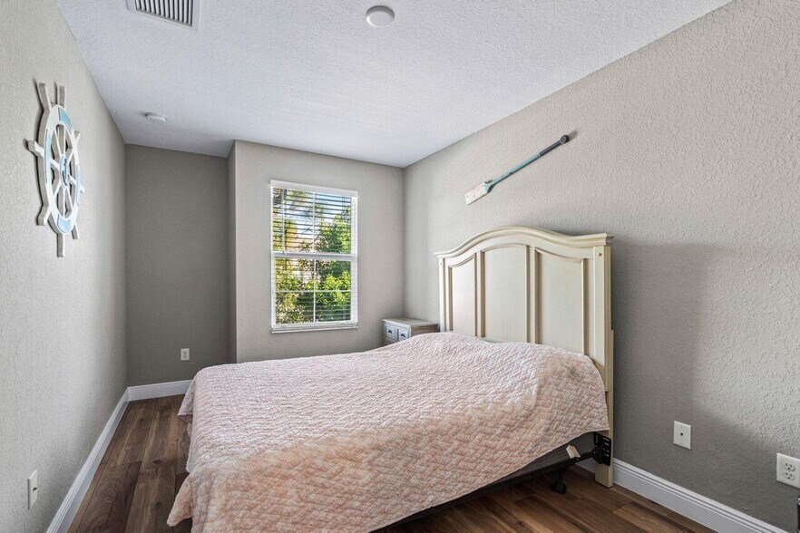 Building Photo - 5979 Monterra Club Dr