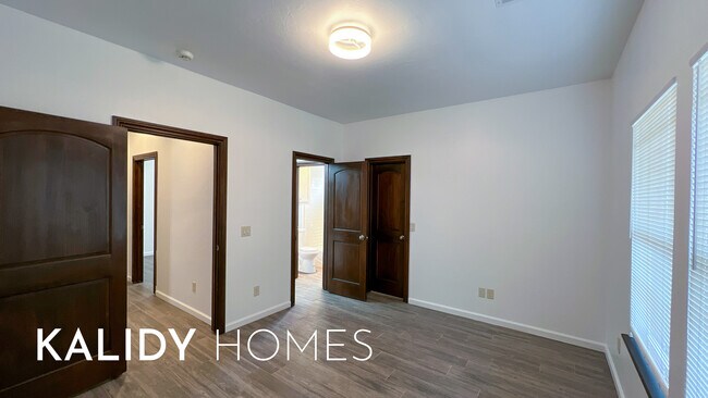 Building Photo - 13504 Rock Canyon Rd