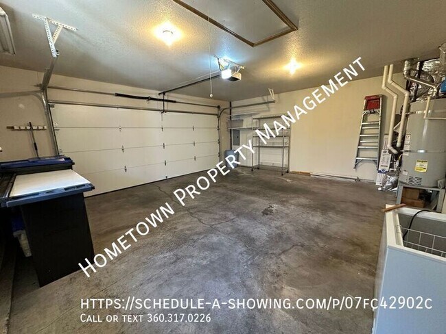 Building Photo - 4683 Barrington Ln SE