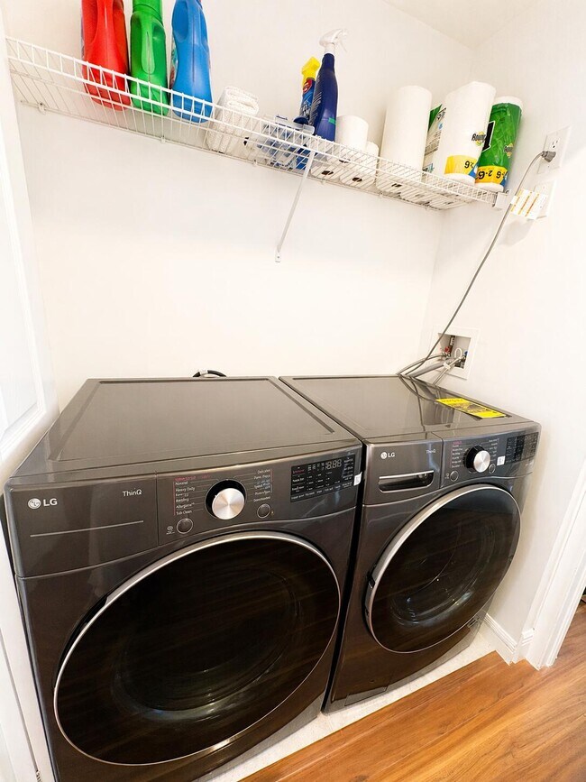 Building Photo - 233 S Federal Hwy