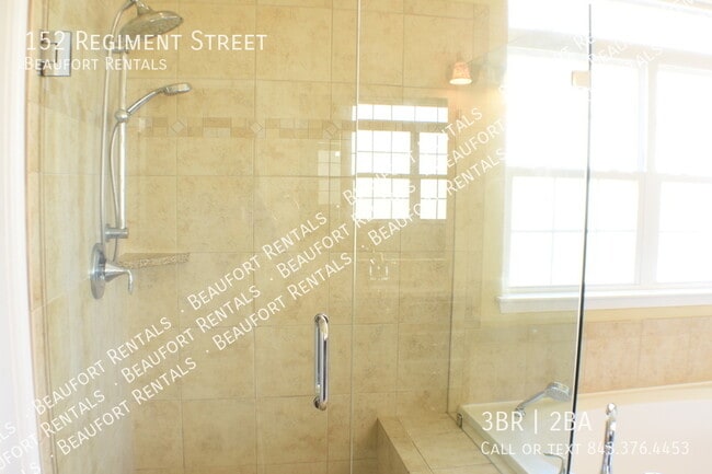 Building Photo - Hearthstone Lakes