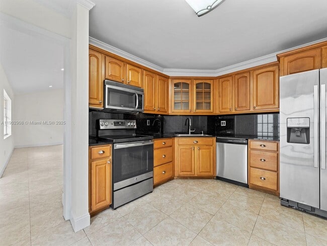 Building Photo - 9947 NW 47th Terrace