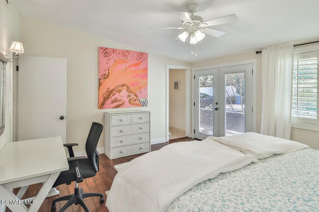 Building Photo - 31944 CA-1