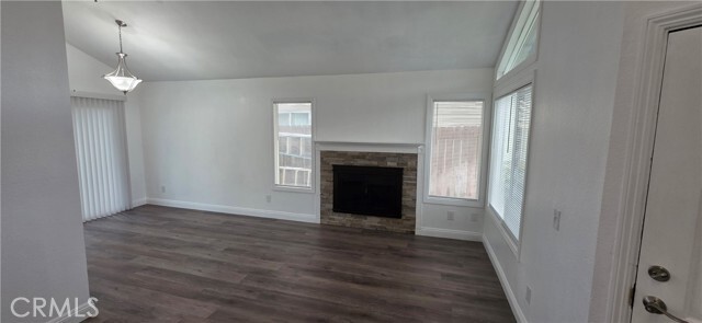 Building Photo - 17051 Fern St