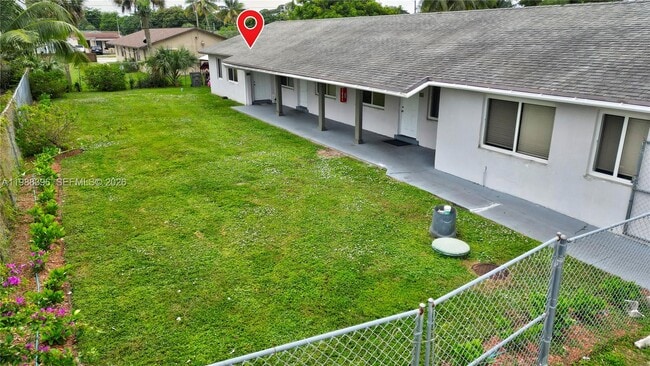 Building Photo - 4658 Myla Ln