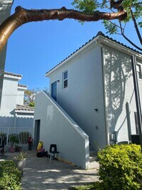 Building Photo - 9253 SW 169th Ave