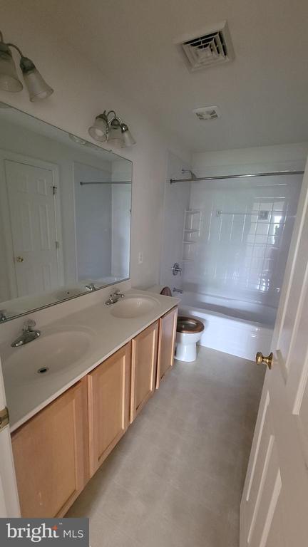Building Photo - 8284 Harper Dr
