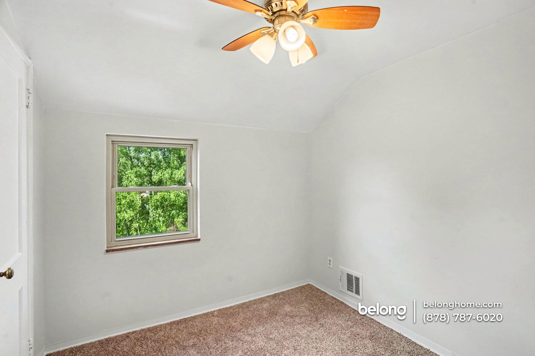 Building Photo - 5240 Orchard Hill Dr
