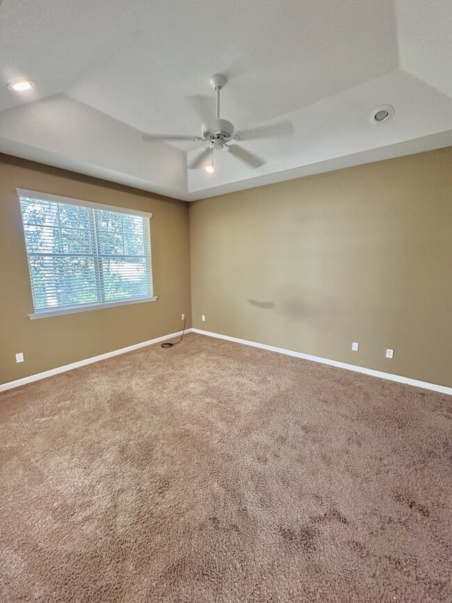 Building Photo - 2627 Spring Creek Hwy