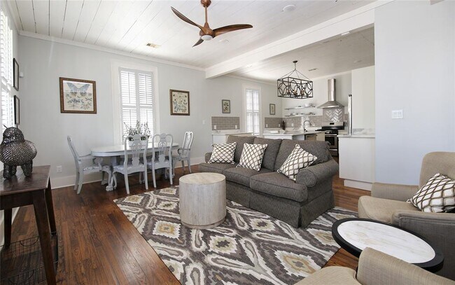 Building Photo - 1409 21st St