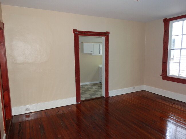 Building Photo - Welcome Home!
