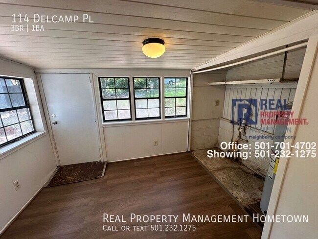 Building Photo - 114 Delcamp Pl