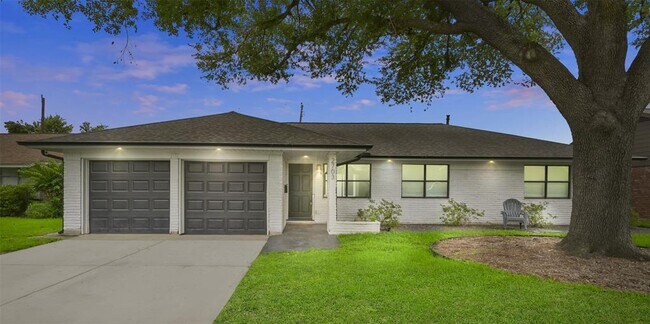 Building Photo - 2703 Tannehill Dr