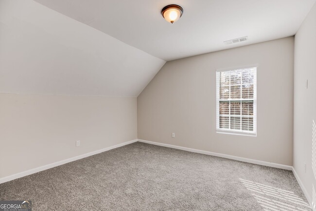 Building Photo - 960 N Grand Ave NW