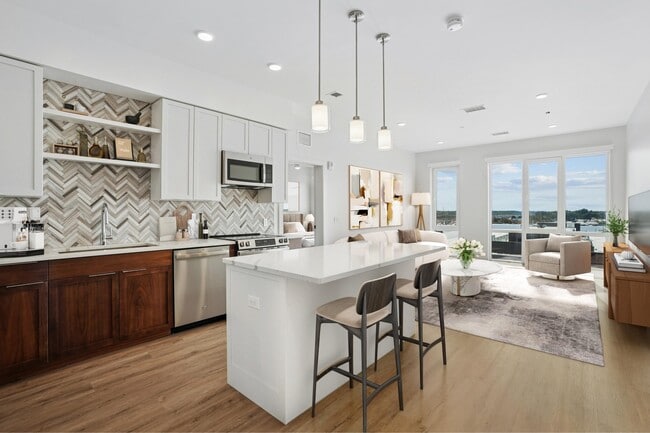 Building Photo - Epicurean