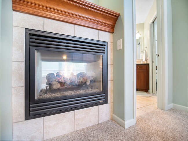 Building Photo - Dream Home At Shelley Lake