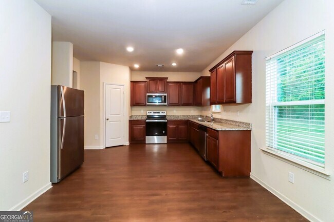 Building Photo - 134 Innis Brk Cir