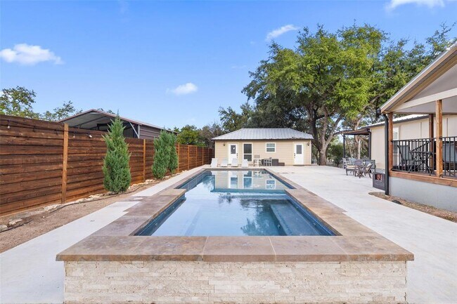 Building Photo - 5519 Hiline Rd