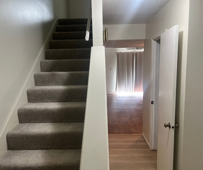 Building Photo - 2818 S O St