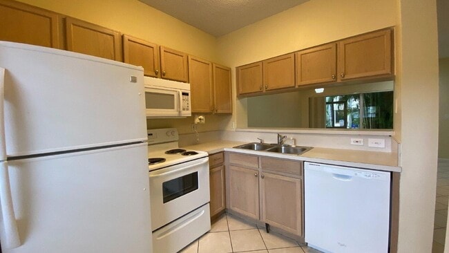 Building Photo - 6967 Blacksmith Way