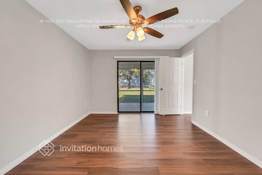 Building Photo - 332 Dagama Ct