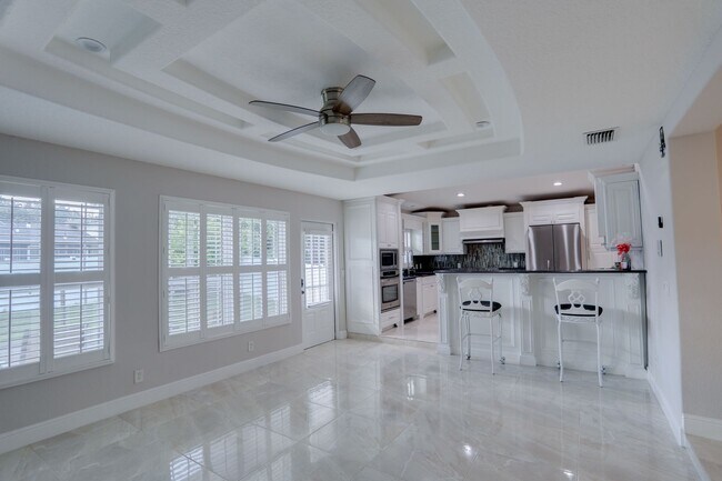 Building Photo - 633 Spring Oaks Blvd